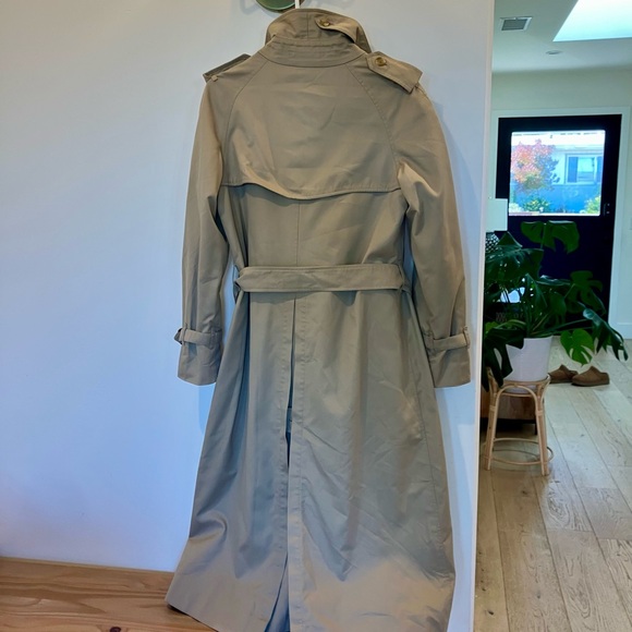 Authentic Vintage Burberry Tench UK women’s size 10(xl) US size 6 extra long - Picture 8 of 10